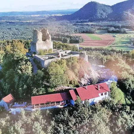 Glamping With A View Сasa de vacaciones Smlednik