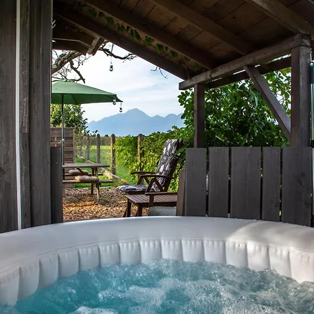 Glamping With A View * Смледник
