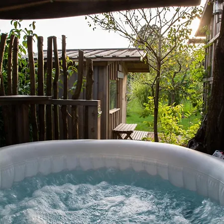 Сasa de vacaciones Glamping With A View