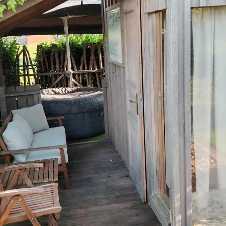Glamping With A View Дом отдыха Смледник